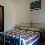 西尼斯雕像旅馆 招待所