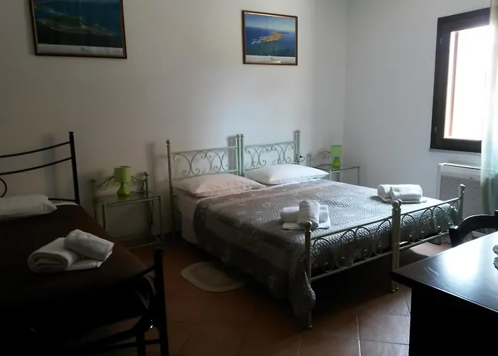 Le Statue Del Sinis Гостевой дом