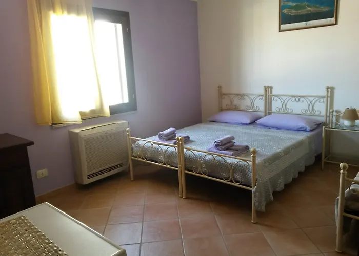 Le Statue Del Sinis Гостевой дом Кабрас